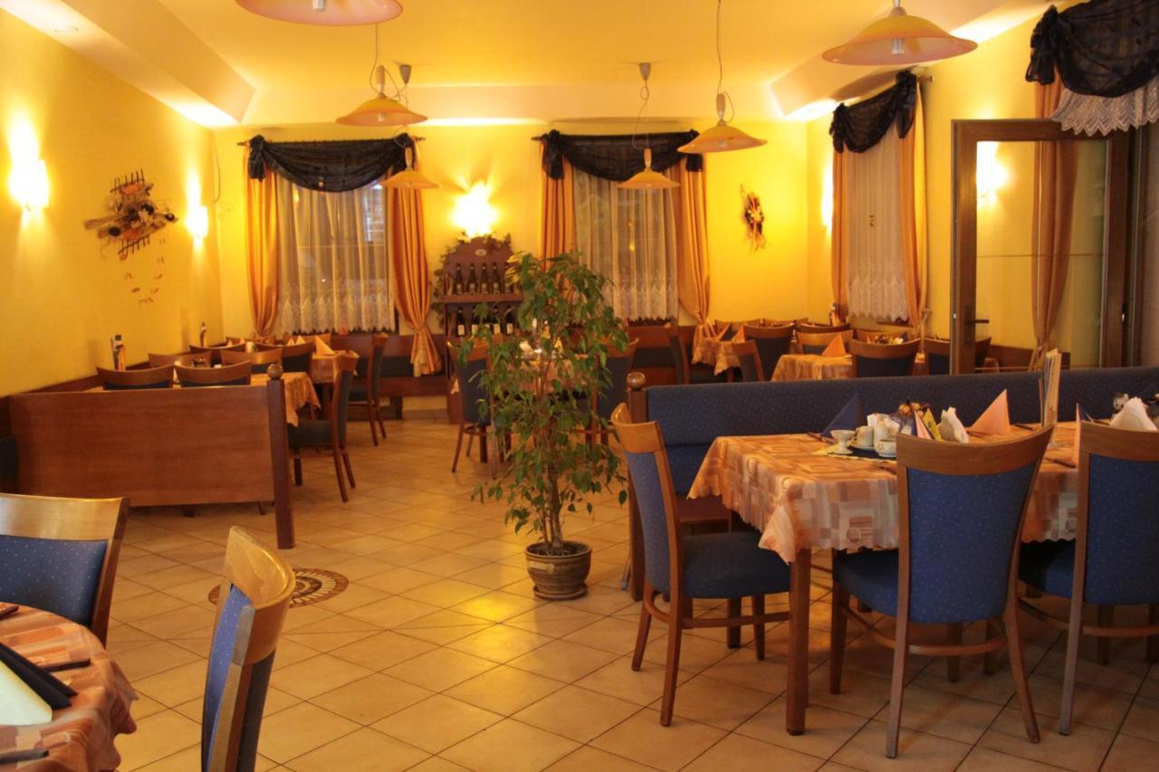 Penzion Porici Trutnov Exterior photo